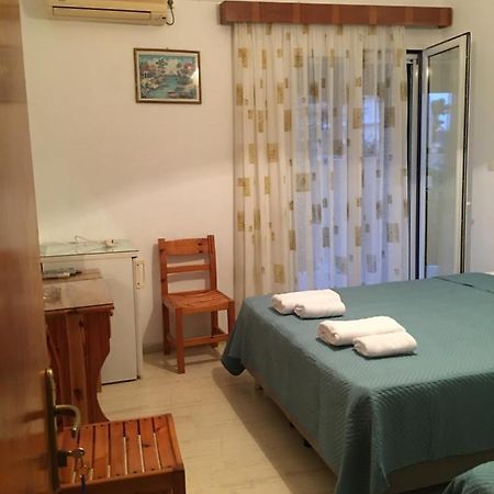 Villa Politis Poros  Esterno foto
